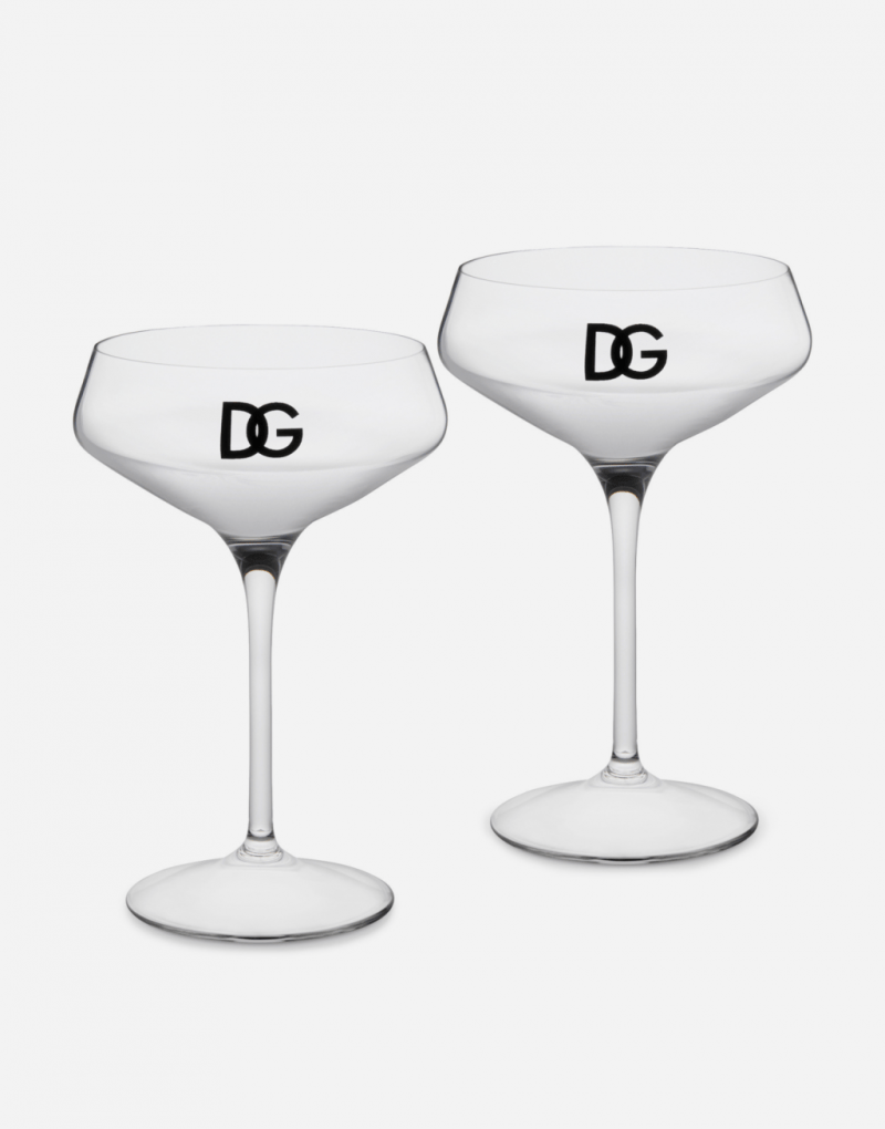 ——DG打造实用又时尚的餐桌配饰AG真人国际杜嘉班纳进军餐桌艺术(图2)